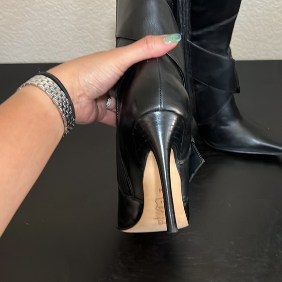 J. Lo boots - Picture 5 of 10